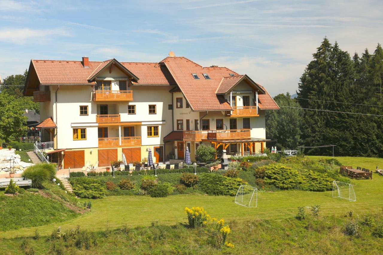 Gaestehaus Karoline Oberaichwald  ภายนอก รูปภาพ